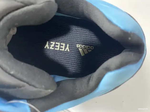 Boost ADIDAS 700 MNVN Cyan' Yeezy 'Bright GZ3079 0629